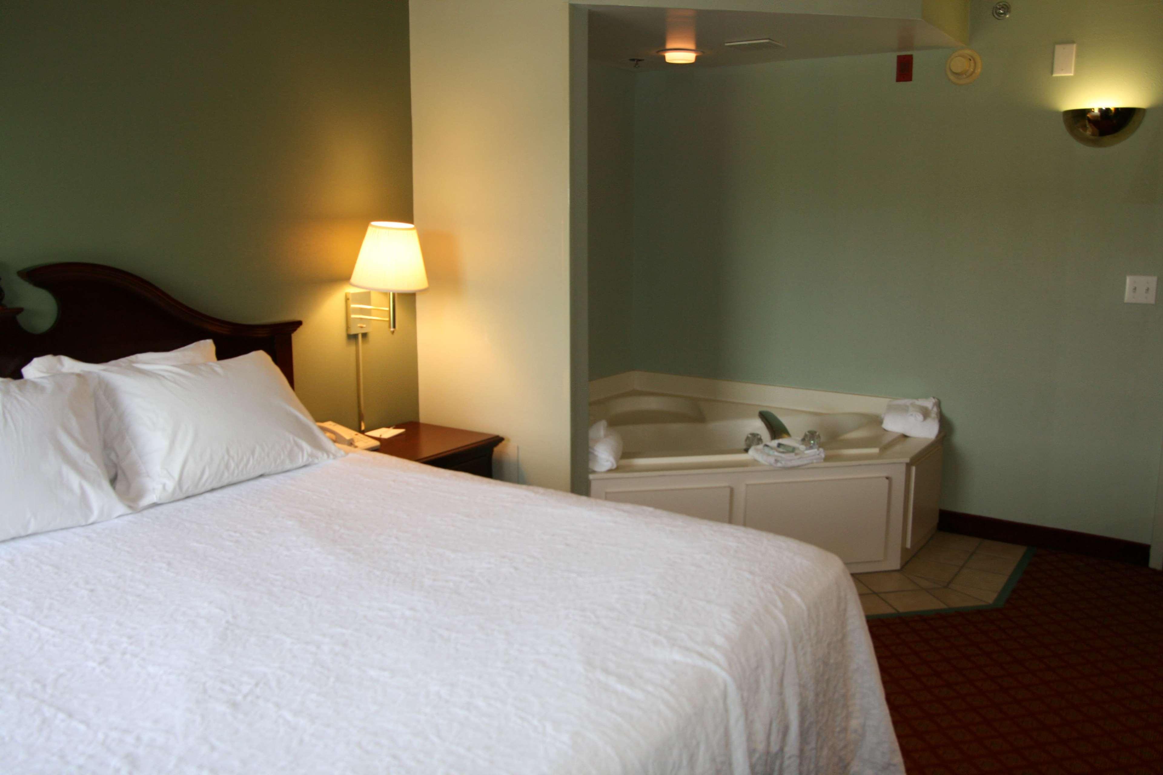 Hampton Inn - Hillsville Εξωτερικό φωτογραφία