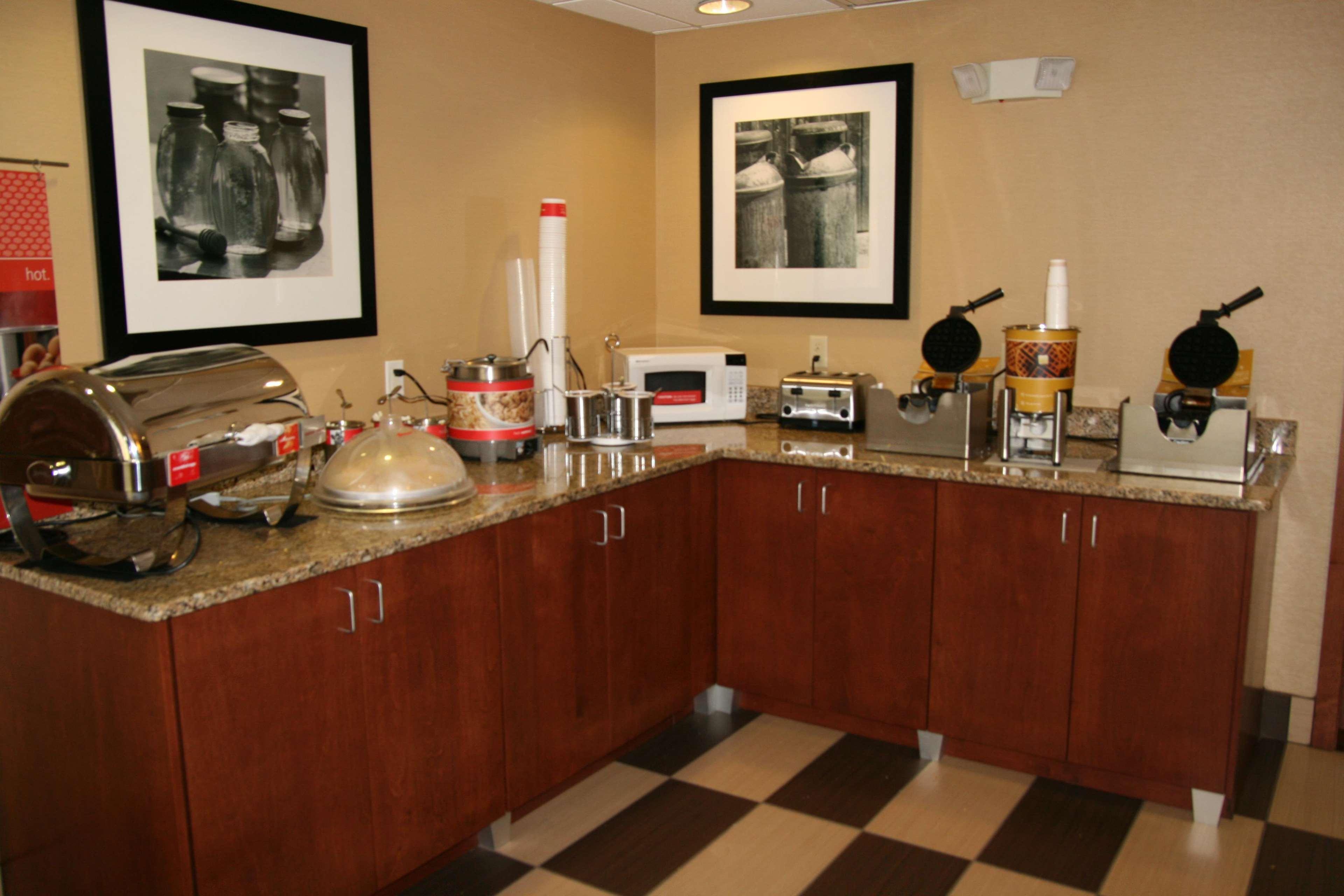 Hampton Inn - Hillsville Εξωτερικό φωτογραφία