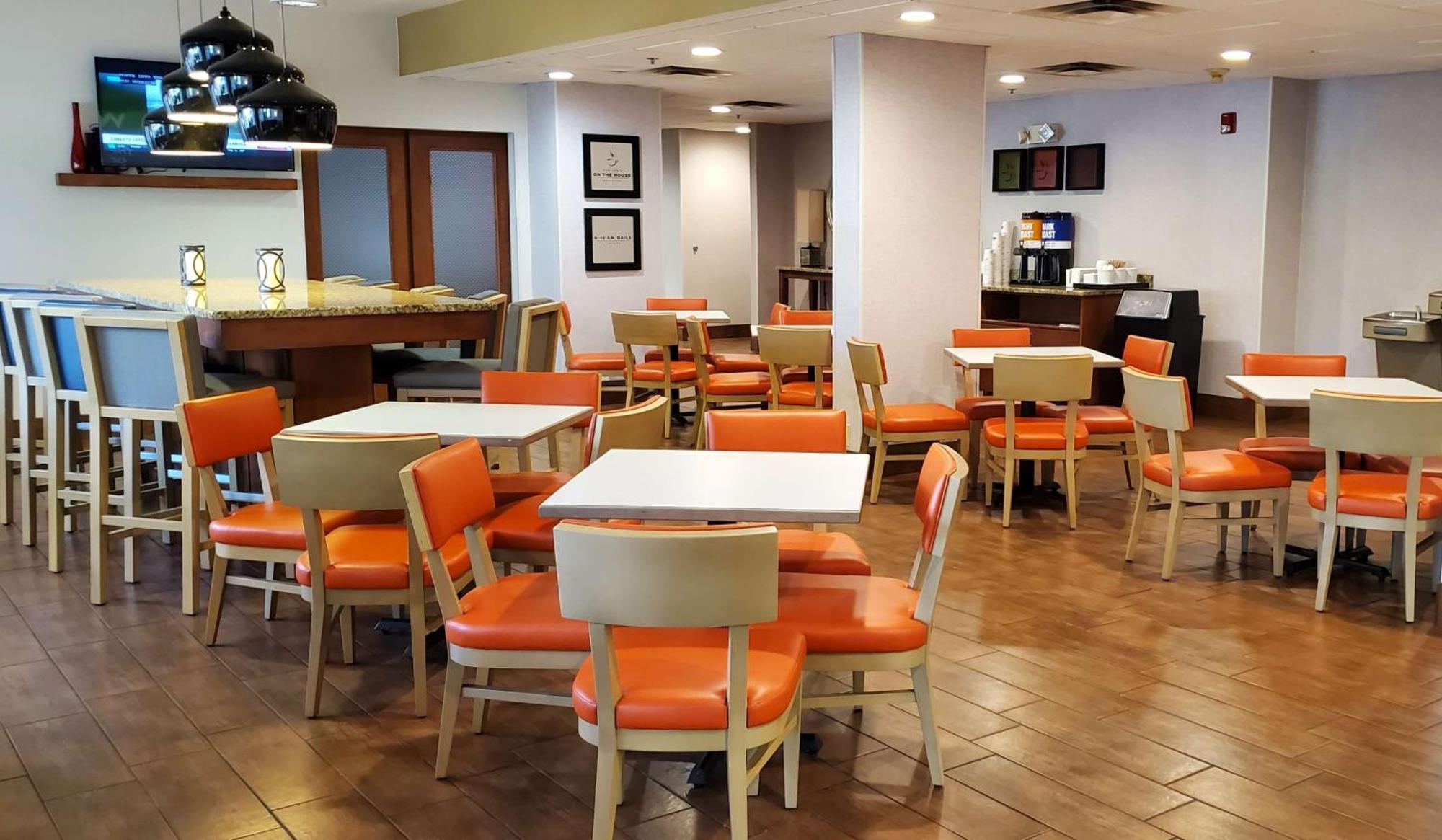 Hampton Inn - Hillsville Εξωτερικό φωτογραφία